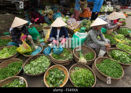 Marché de Dong Ba, Hue, Vietnam Banque D'Images