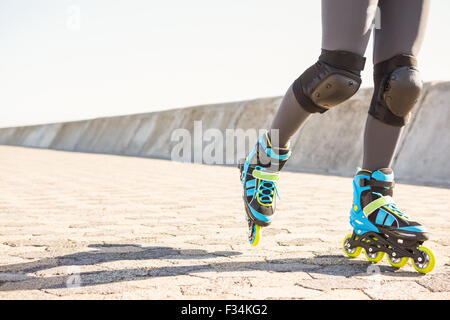 Vue rapprochée des patins à roues alignées Banque D'Images