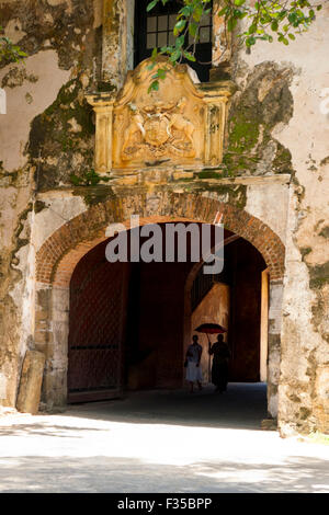 Entrée de l'époque coloniale à Galle, Sri Lanka, de l'Océan Indien, l'Asie Banque D'Images