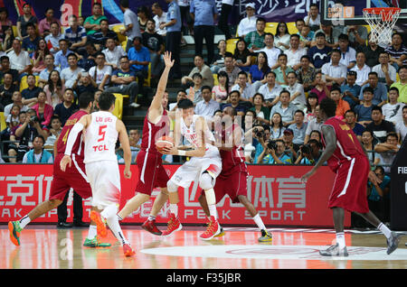 Changsha, Chine. Sep 29, 2015. Qi Zhou (CHN) Basket-ball : Championnat du monde 2015 pour les hommes du groupe F match entre la Chine 89- 65 Qatar à Changsha du Collège Travail Social Gymnasium à Changsha, Chine . © Yoshio Kato/AFLO/Alamy Live News Banque D'Images