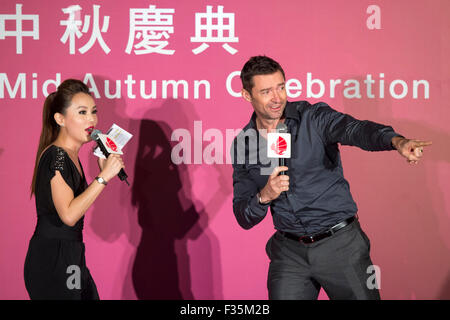 L'acteur Hugh Jackman assiste à Tai Hang Fire Dragon Dance Festival Festival à Kowloon Tong à pied le 28 septembre 2015 à Hong Kong/photo alliance Banque D'Images