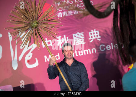 L'acteur Hugh Jackman assiste à Tai Hang Fire Dragon Dance Festival Festival à Kowloon Tong à pied le 28 septembre 2015 à Hong Kong/photo alliance Banque D'Images