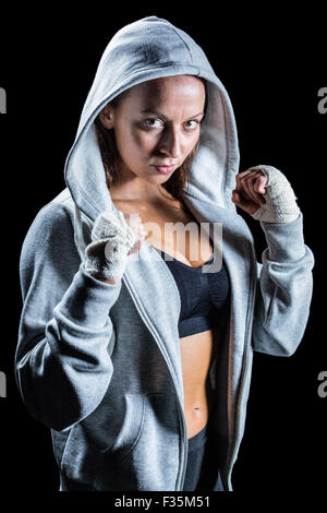 Portrait de boxer avec capot en position de combat Banque D'Images