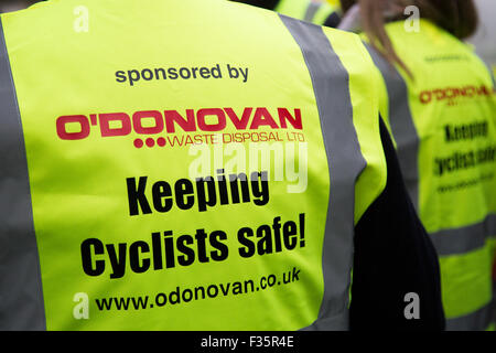 Transport for London's Task Force poids lourds mis en place un point de contrôle pour s'assurer que les poids lourds du véhicule à Londres sont conformes à la sécurité dema Banque D'Images