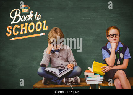 Image composite d'élèves étudiant Banque D'Images