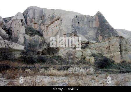 Paysage surréaliste magnifiquement en Cappadoce, Anatolie centrale, Turquie Banque D'Images