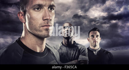 Image composite de close-up de joueur de rugby à l'écart grave Banque D'Images