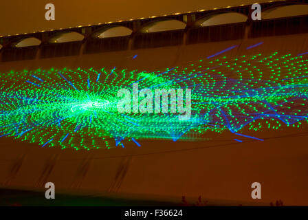 Show Laser sur Coulee Dam, lac Roosevelt National Recreation Area, New York Banque D'Images