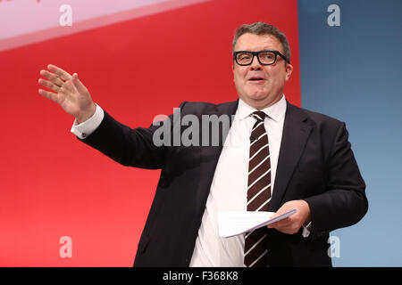 Brighton, UK. 30 Septembre, 2015. Tom Watson député Vice-chef du Parti du Travail 2015 Congrès du Parti travailliste, le centre de Brighton, Brighton, Angleterre le 30 septembre 2015 La conférence du parti travailliste 2015 Au centre de Brighton, Brighton, Angleterre Allstar Crédit : photo library/Alamy Live News Banque D'Images