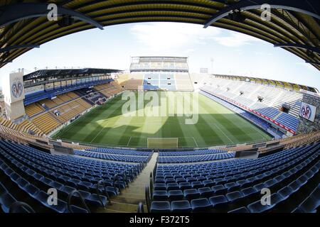 Pamplona, Espagne. Août 28, 2015. L'Estadio El Madrigal, vue générale, le football espagnol : 'Liga BBVA' match entre Villarreal CF 3-1 RCD Espanyol au Madrigal stadium à Alicante, Espagne . © Kawamori Mutsu/AFLO/Alamy Live News Banque D'Images