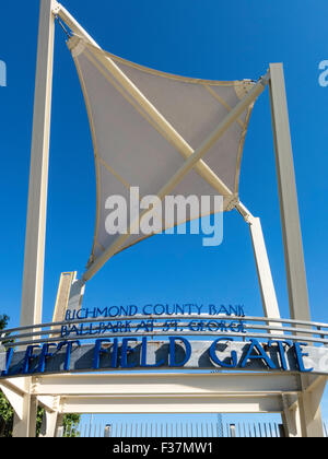 Richmond County Bank Ballpark, Terminal de Saint George, Staten Island, New York, USA Banque D'Images