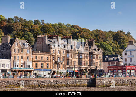 Beaux bâtiments anciens sur la promenade à Oban, Argyll and Bute, Ecosse, Royaume-Uni. Banque D'Images