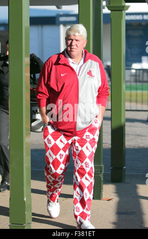 St Andrews, Fife, Scotland, UK. 1er octobre 2015. John Daly joue au 1er tour de l'Alfred Dunhill Links Championship à St Andrews old course Credit : Derek Allan/Alamy Live News Banque D'Images