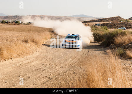 27.09.2015 rallye de Chypre. BUTVILAS Dominykas pilote, co-pilote Kamil Heller. Pologne SUBARU RALLY TEAM. L'étape finale. Tseri. Banque D'Images