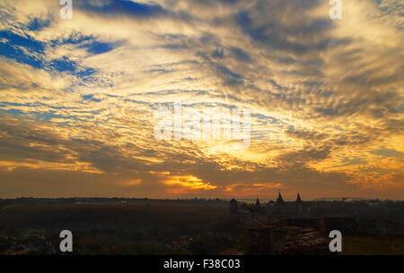 Coucher de soleil sur l'ancienne forteresse, Kamenetz-Podolsk Banque D'Images