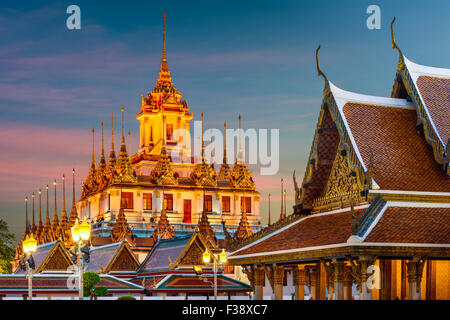 Temple Wat Ratchanatdaram 'Metal' à Bangkok, Thaïlande. Banque D'Images