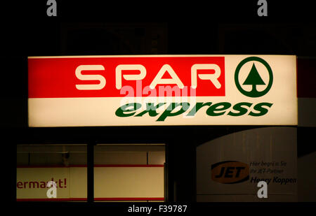 Markenname : 'Spar express', Berlin. Banque D'Images