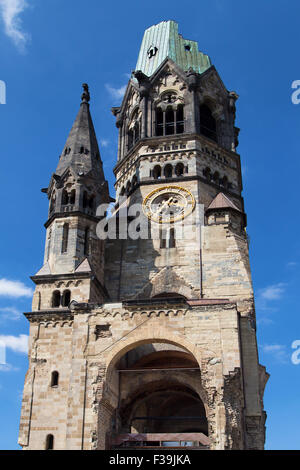 Le Kaiser Wilhelm Memorial Church à Berlin, Allemagne. Banque D'Images