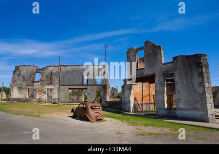 Le village en ruines de Oradour-Sur-Glane en France où 642 de ses habitants, dont des femmes et des enfants, ont été massacrés Banque D'Images