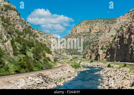 Le Wyoming, Wind River Canyon, U.S. Hwy 20 Banque D'Images