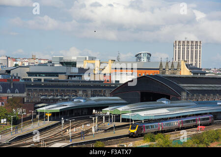 Donnant sur la gare de Temple Meads de Bristol Banque D'Images