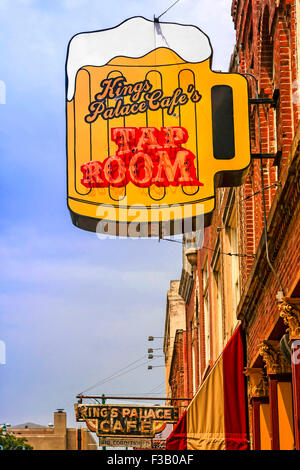 Palais du Roi Tap Room passage signe sur Beale Street à Memphis Tennessee Banque D'Images