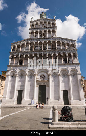 San Michele in Foro, basilique catholique romaine église, Lucca, Toscane, Italie Banque D'Images