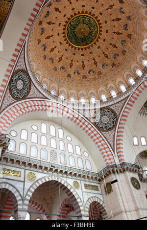 L'intérieur de la mosquée Suleymanie, District de Fatih, Istanbul. La Turquie Banque D'Images