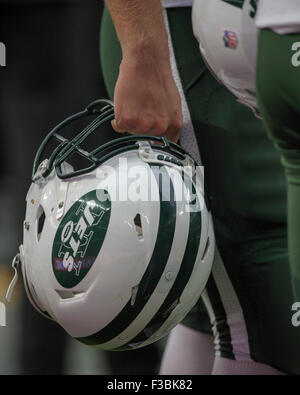 Le stade de Wembley, Londres, Royaume-Uni. 08Th Oct, 2015. NFL International Series. Les Dolphins de Miami et New York Jets. Casque Jets détail. Credit : Action Plus Sport/Alamy Live News Banque D'Images