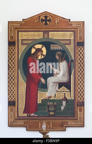 Jésus est jugé par Ponce Pilate. Peinture de moine bénédictin Pantaleon (Jaroslav majeur) de l'École d'Art de Beuron les années 10 marquant la première station du Chemin de Croix dans l'église de saint Jean Népomucène en Bohême du Sud, Ceske Budejovice, République tchèque. Banque D'Images