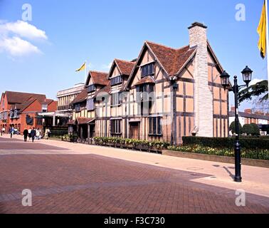 La maison natale de Shakespeare le long de Henley Street, Stratford-upon-Avon, Warwickshire, Angleterre, Royaume-Uni, Europe de l'Ouest. Banque D'Images