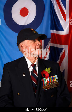 Vétéran DE LA ROYAL AIR FORCE À LA RÉUNION Banque D'Images