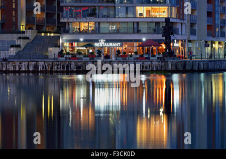 Restaurant, Royal Victoria Dock, London, London E16, Royaume-Uni Banque D'Images