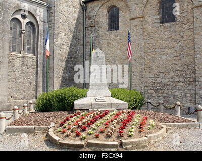 Celles. Juin-02-2014. Monument commémoratif en l'countryard du monastère de Celles. Belgique Banque D'Images