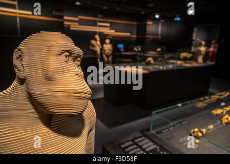 3D grandeur nature, espèces d'hominidés qui illustrent l'évolution humaine, Institut Royal des Sciences Naturelles de Belgique à Bruxelles, Belgique Banque D'Images