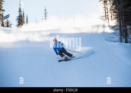 Ski alpin homme Banque D'Images