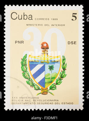 CUBA - circa 1989 : un timbre-poste imprimé en Cuba célèbre l'anniversaire de la Police nationale révolutionnaire, vers 1989 Banque D'Images