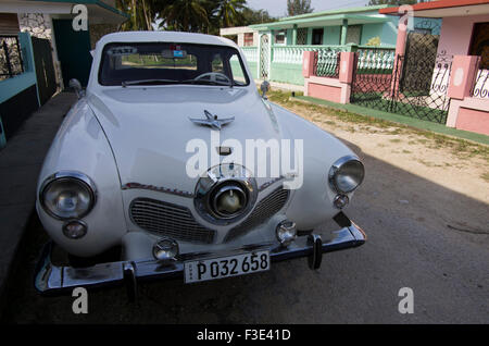 1951 Studebaker Champion, antique de luxe spécial, American vintage car à Playa Larga, République de Cuba Banque D'Images