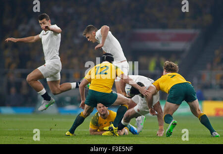 London, England - 03 octobre 2015 : La Coupe du Monde de Rugby 2015 extérieure un match entre l'Angleterre et l'Australie à Twickenham le 03 octobre, 2015 à Londres, Royaume-Uni. Banque D'Images