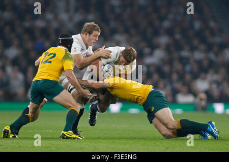 London, England - 03 octobre 2015 : La Coupe du Monde de Rugby 2015 extérieure un match entre l'Angleterre et l'Australie à Twickenham le 03 octobre, 2015 à Londres, Royaume-Uni. Banque D'Images