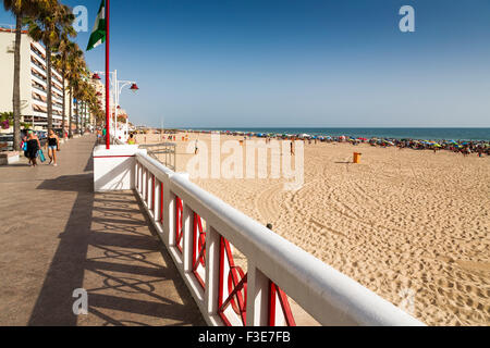 La promenade de la plage Victoria Cadiz Andalousie Espagne Banque D'Images