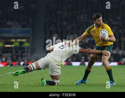 London, England - 03 octobre 2015 : La Coupe du Monde de Rugby 2015 extérieure un match entre l'Angleterre et l'Australie à Twickenham le 03 octobre, 2015 à Londres, Royaume-Uni. Banque D'Images
