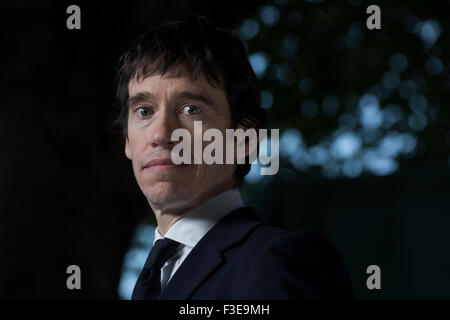 Universitaire britannique, auteur, réalisateur de documentaires, diplomate et homme politique conservateur Rory Stewart OBE, FRSL. Banque D'Images