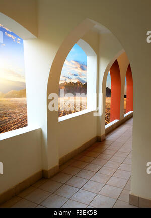 Dans l'hôtel désert égyptien au lever du soleil Banque D'Images