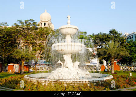 Magnifique fontaine à la gare centrale de Chennai Madras ; ; ; Tamil Nadu Inde Banque D'Images