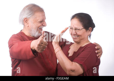 Vieux couple d'humeur romantique M.# 733 Banque D'Images