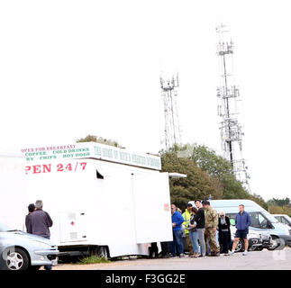 Portsmouth, Hampshire, Royaume-Uni. 7 octobre, 2015. En photo un réservoir qui s'est arrêté pour de plus d'un peu de casse à Mick's Monster Burgers le réservoir avec le Rocket luncher attaché à l'arrière est capable de tirer avec une portée de 4 milles. Credit : uknip/Alamy Live News Banque D'Images