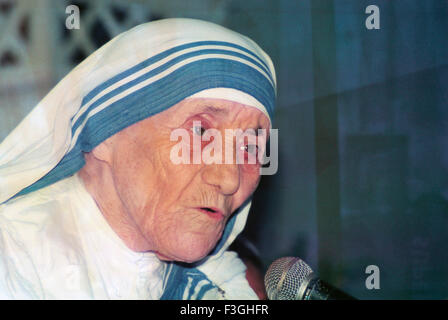 Mère Teresa, mère Mary Teresa Bojaxhiu, Sainte Teresa de Calcutta, nonne albanaise catholique, missionnaire, Missionnaires de la Charité, Calcutta, Kolkata, Bengale occidental, Inde, Asie Banque D'Images