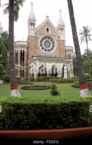 Mumbai university convocation hall construit en style gothique de l'architecture ; Bombay Mumbai Maharashtra ; Inde ; Banque D'Images