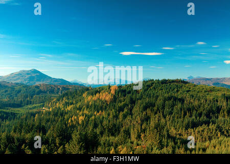 Ben lieu et les hautes terres du sud de la chaux, Craig au-dessus de Aberfoyle, parc national du Loch Lomond et des Trossachs, Stirlingshire Banque D'Images